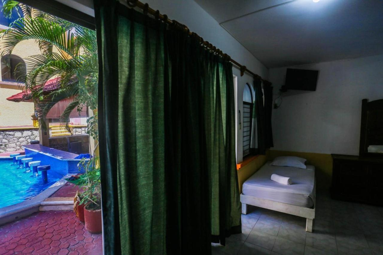 פלאייה דל כרמן Hotel Vista Caribe 5Ta Av A 5 Pasos De La Playa מראה חיצוני תמונה