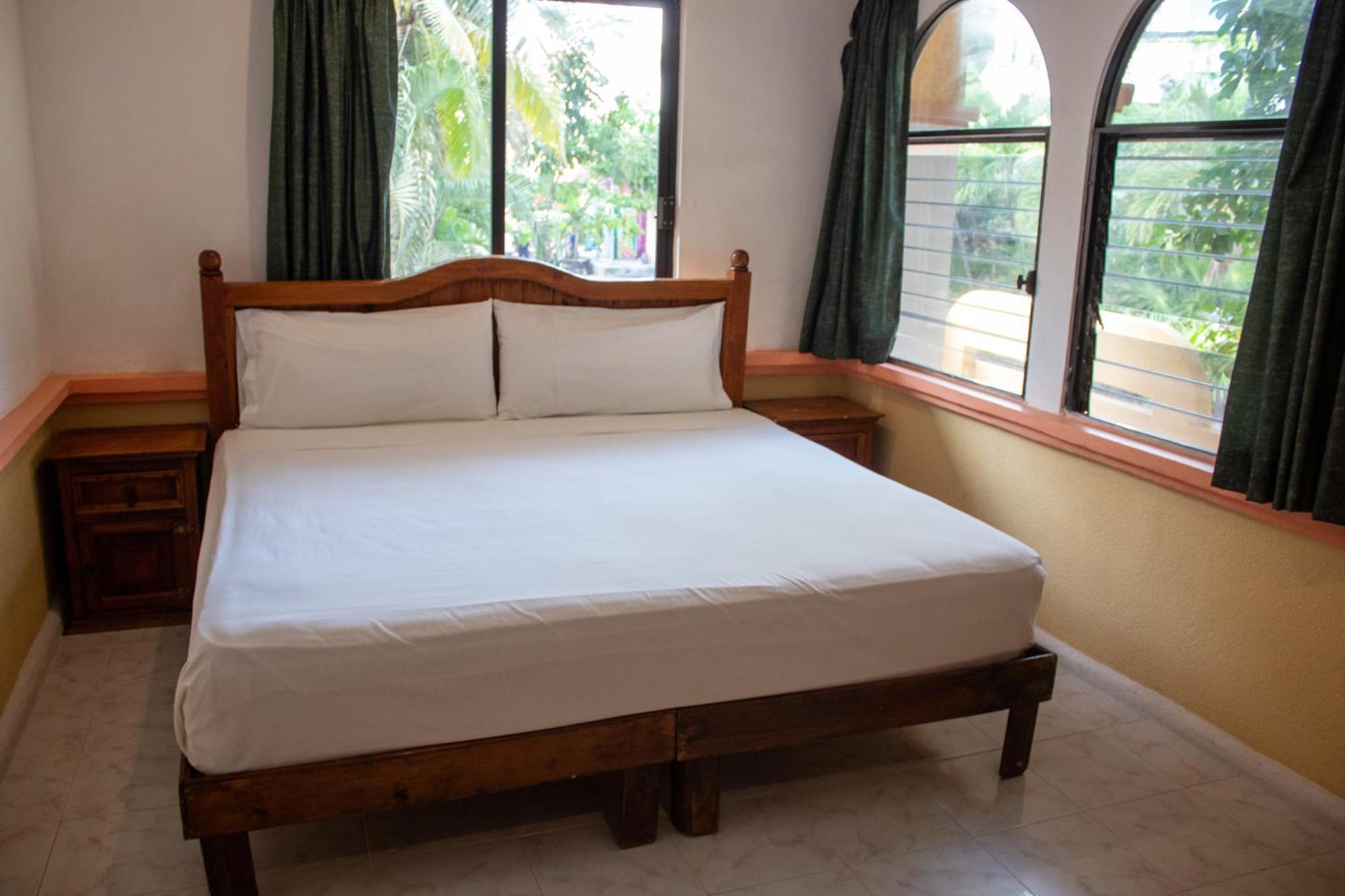 פלאייה דל כרמן Hotel Vista Caribe 5Ta Av A 5 Pasos De La Playa מראה חיצוני תמונה